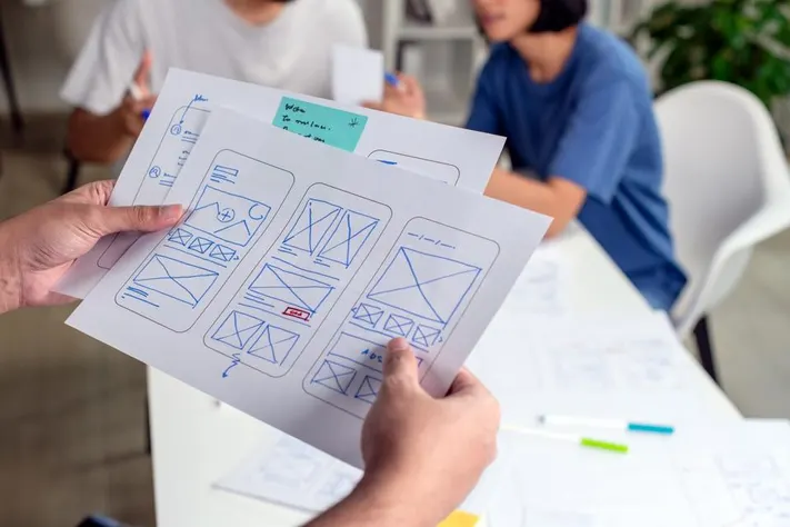 Tại sao cần thiết kế website chuẩn UX/UI?